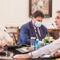 Το κυβερνητικό σχέδιο: Εμβόλιο ή... σπίτι - Μόνο εμβολιασμένοι στα καταστήματα λιανικής από Σεπτέμβριο - Eordaialive.com