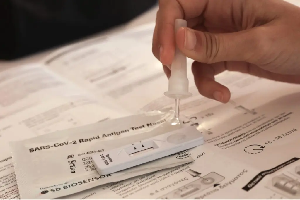 Υπ.Υγείας: Δύο δωρεάν self tests από τη Δευτέρα -Ποιες κατηγορίες πολιτών αφορά