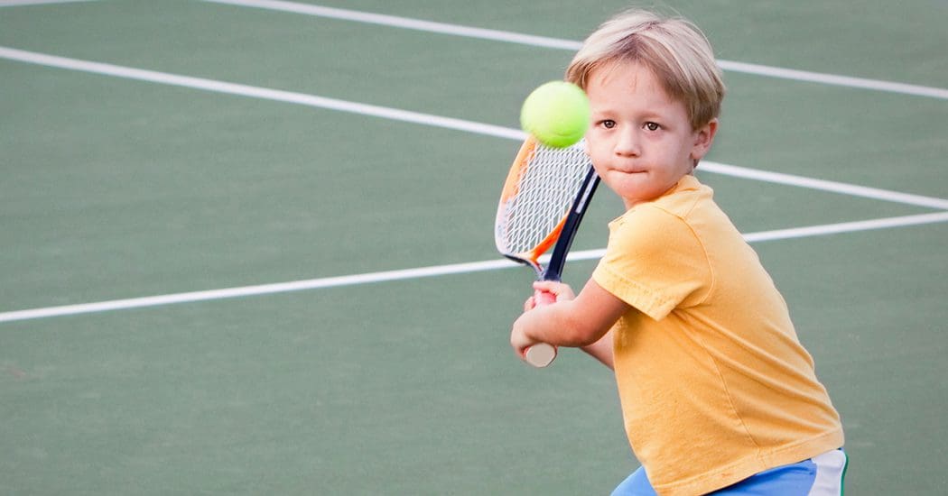 Γιατί να επιλέξετε το τένις για το παιδί σας