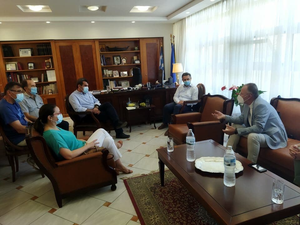 Υπογραφή Προγραμματικής Σύμβασης 121.892€ από τον Περιφερειάρχη Γ. Κασαπίδη για την Αναβάθμιση των Υποδομών του Χιονοδρομικού Κέντρου Βιτσίου. - Eordaialive.com