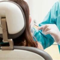 Τι ισχύει για την επίσκεψη στον οδοντίατρο: Οι αντιδράσεις, η διαβεβαίωση Πλεύρη και οι νέες οδηγίες