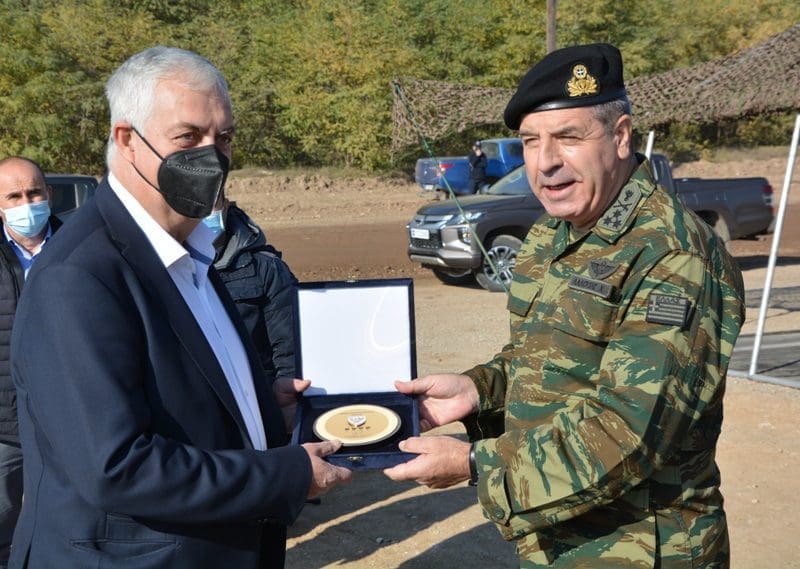 o Αρχηγός του Γενικού Επιτελείου Στρατού Αντιστράτηγος Χαράλαμπος Λαλούσης στο Λιγνιτικό Κέντρο Δυτικής Μακεδονίας - Eordaialive.com