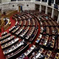 Βουλή-επιτροπή: Ψηφίστηκε το ν/σ για την εξέταση υποψηφίων οδηγών