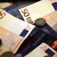 Επιστρεπτέα Προκαταβολή: Ποια ποσά επιστρέφονται και πότε - Παράταση για τα δικαιολογητικά - Eordaialive.com