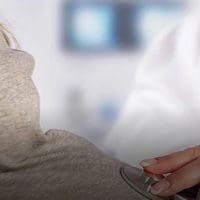 «Η γυναικολόγος της είχε πει να εμβολιαστεί», λέει ο σύζυγος της 38χρονης εγκύου που πέθανε - Eordaialive.com