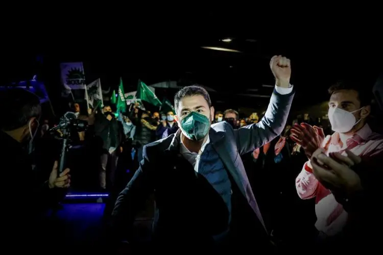 Νίκος Ανδρουλάκης: Ποιος είναι ο νέος πρόεδρος του ΚΙΝΑΛ
