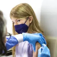 Εμβολιασμός παιδιών: Μ. Θεοδωρίδου και Β. Παπαευαγγέλου απαντούν σε απορίες – Διαδικτυακή εκδήλωση του υπ. Παιδείας