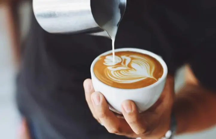 Ρεκόρ δεκαετίας στην τιμή του καφέ - Πιθανή νέα αύξηση το 2022