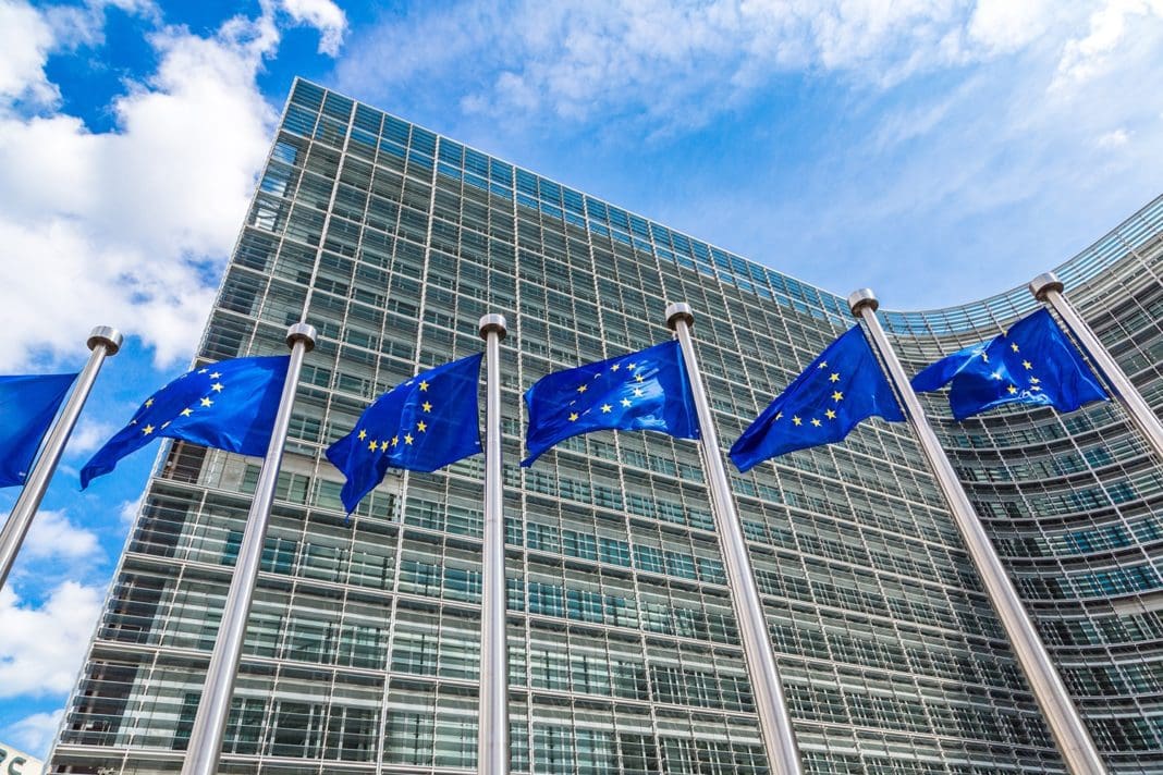 ΕΕ: Νέες συστάσεις για την ελεύθερη κυκλοφορία εν μέσω Covid