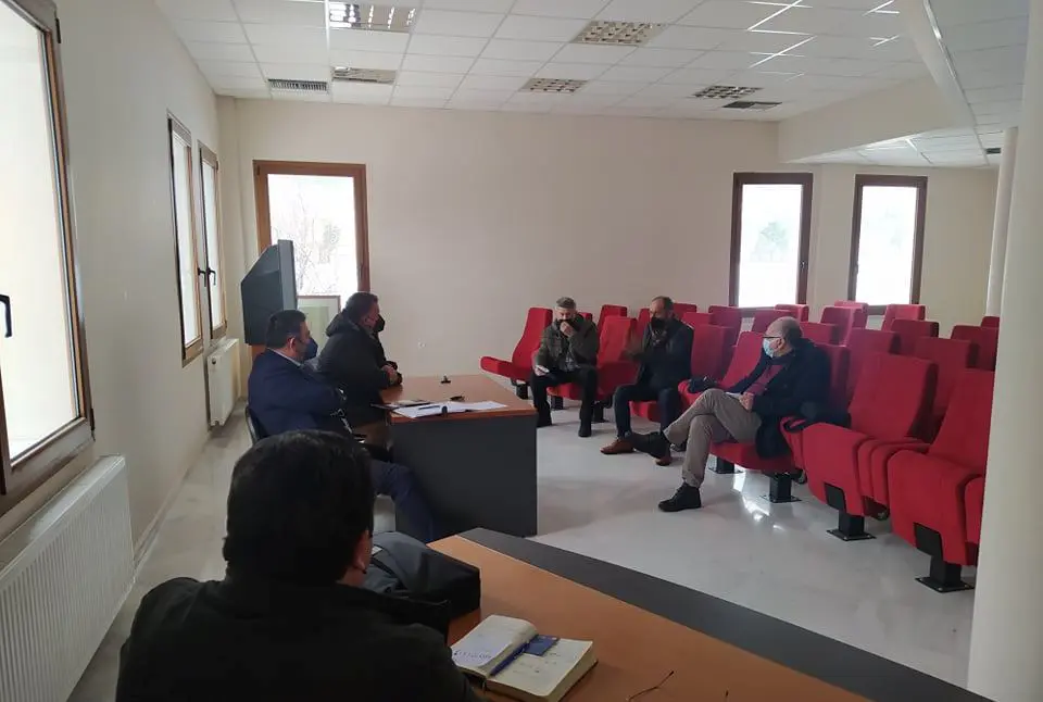 Συνάντηση στο χωριό Κοιλάδα του πρώην Δήμου Ελλησπόντου με θέμα την ίδρυση τοπικού ΤΟΕΒ και την αντιμετώπιση προβλημάτων του αρδευτικού δικτύου