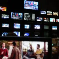 Νέος καναλάρχης στο προσκήνιο: Ποιος θα πάρει την 7η τηλεοπτική άδεια