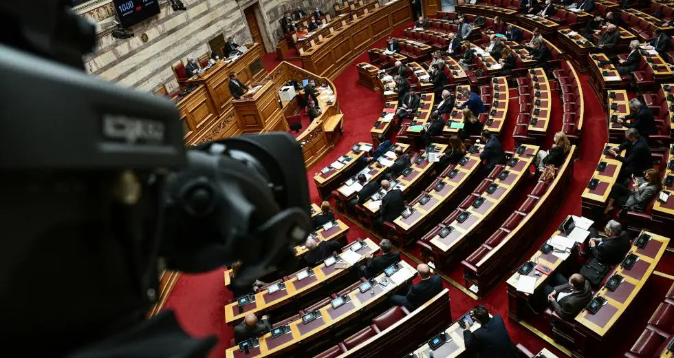 Βουλή: Συγκρούσεις βουλευτών για τη λίστα «Πέτσα»