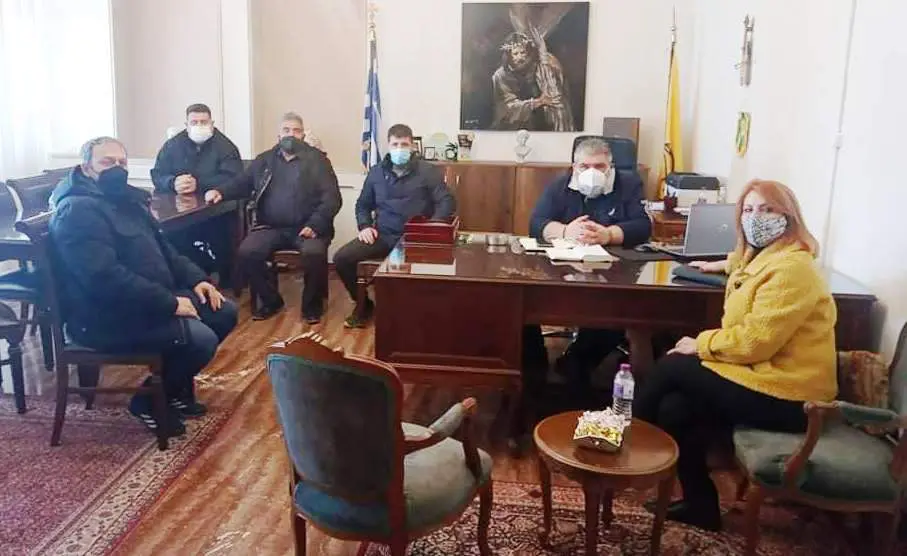 Συνάντηση του Παναγιώτη Πλακεντά με το διοικητικό συμβούλιο του νεοσύστατου Αγροτοκτηνοτροφικού Συλλόγου Ανατολικής Εορδαίας και Λεκάνης Νότιας Βεγορίτιδας.