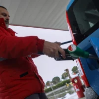Επίδομα βενζίνης χωρίς αίτηση στο gov.gr - Τι πρέπει να κάνετε
