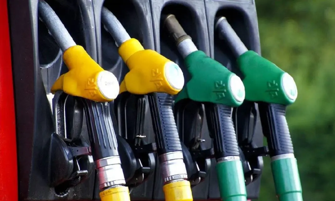 Επιδότηση καυσίμων: Ανοιχτή για όλους από τις 30 Απριλίου η πλατφόρμα υποβολής αίτησης για το Fuel Pass