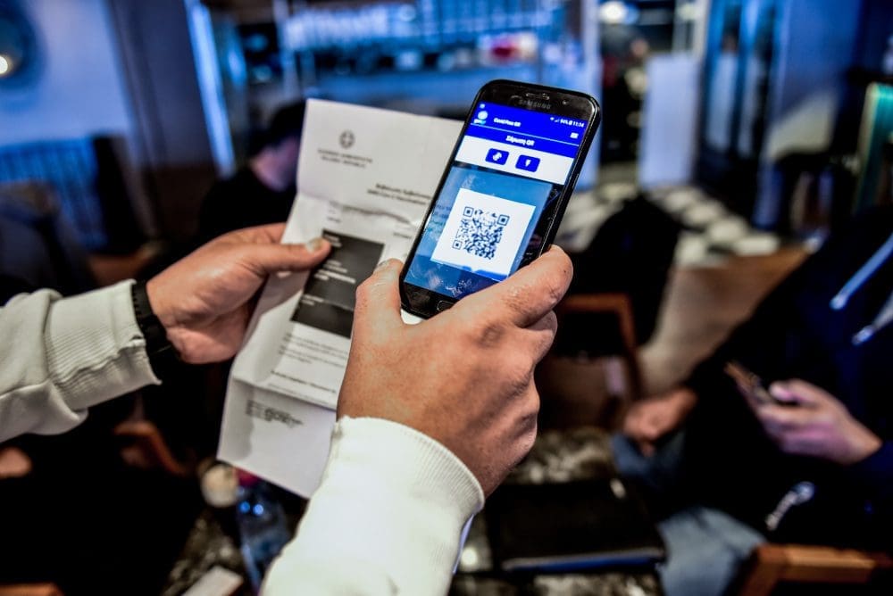 Κορονοϊός - Επίσημο: Τέλος τα πιστοποιητικά εμβολιασμού και νόσησης – Ένα rapid test οι μη εμβολιασμένοι - Eordaialive.com