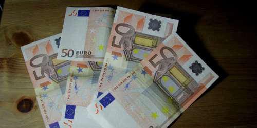 Κατώτατος μισθός: Αυξήσεις από 50 ως 235 ευρώ στους χαμηλόμισθους από 1η Μαΐου [αναλυτικοί πίνακες με τα ποσά]