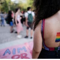 Την απαγόρευση των πρακτικών μεταστροφής σε gay και εν γένει ΛΟΑΤΚΙ άτομα για το σεξουαλικό τους προσανατολισμό θεσμοθετεί ο Θ. Πλεύρης