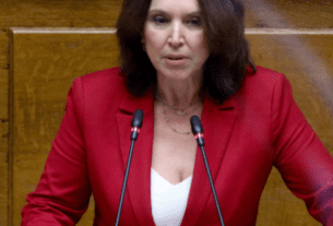 «Καλλιόπη Βέττα: Να αλλάξει άμεσα η ακατανόητη απόφαση για υπαγωγή Κομνηνών, Μεσόβουνου και Πύργων σε ΔΟΥ της Φλώρινας - Κατάθεση Ερώτησης στον Υπουργό Οικονομικών»