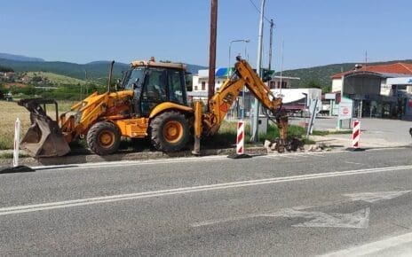 Δήμος Κοζάνης: Ξεκίνησε η κατασκευή των νέων πεζοδρομίων στο Βατερό