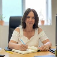 «Καλλιόπη Βέττα - Ομιλία στην Βουλή: Το Πανεπιστήμιο γίνεται επιχειρηματική μονάδα, χωρίς διοικητική αυτοτέλεια και δημοκρατική νομιμοποίηση»