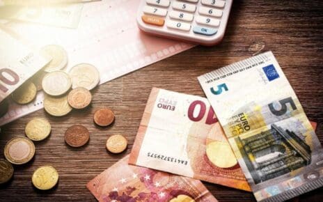 Πρόωρη σύνταξη με “πέναλτι” 115 ευρώ – Έξι μυστικά για ταχύτερη έξοδο