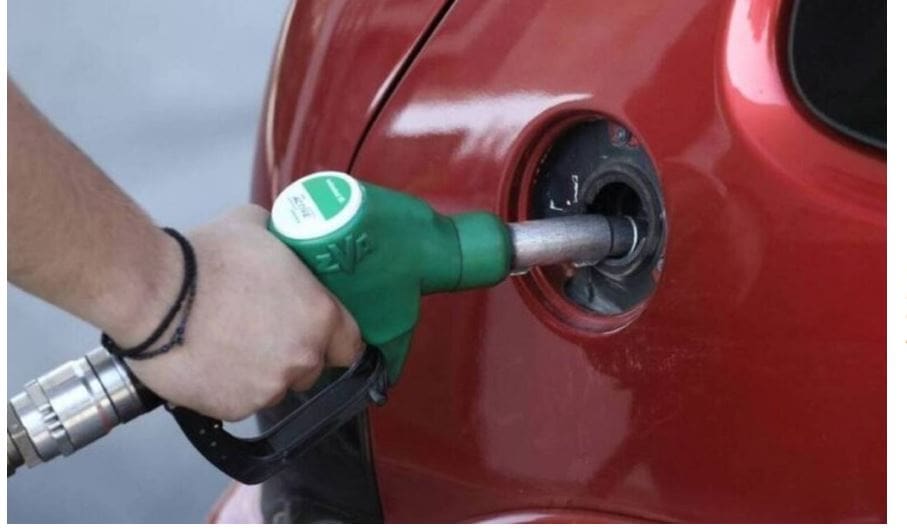 Καύσιμα: Νέο “ράλι” στις τιμές – Πού αναμένεται να φτάσουν η βενζίνη και το πετρέλαιο το επόμενο διάστημα