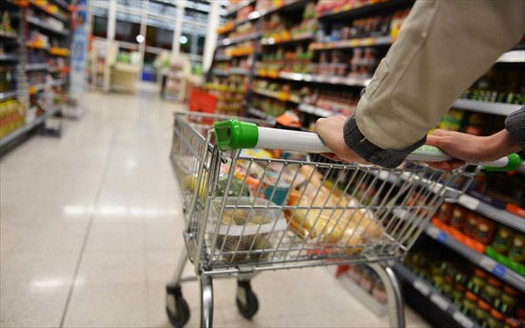 Σούπερ μάρκετ: Ποια προϊόντα «εκτοξεύονται» – Νέες ανατιμήσεις τον Σεπτέμβριο