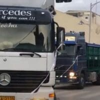 Πτολεμαΐδα "Σείστηκε" η πόλη από κόρνες φορτηγών! (βίντεο)