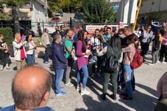 Κοζάνη: Συγκέντρωση γονέων και σωματείων στο Μαμάτσειο για την στελέχωση της παιδιατρικής και του Μαμάτσειου