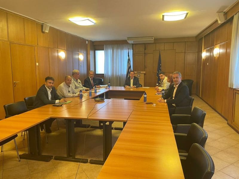 Ο Βουλευτής Ν. Κοζάνης κ. Γιώργος Αμανατίδης συμμετείχε σε συνάντηση εργασίας στο γραφείο του Υπουργού Αγροτικής Ανάπτυξης και Τροφίμων (ΥΠΑΑΤ) κ. Γιώργου Γεωργαντά.