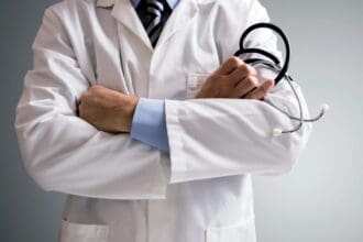 Προσωπικός γιατρός: Ενεργοποιούνται τα ραντεβού – Τι εξετάσεις θα γίνονται