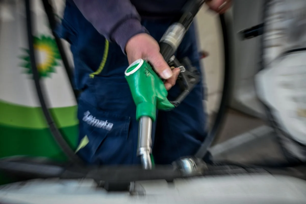 Ζητείται Fuel Pass 3: Εκτοξεύεται ξανά η βενζίνη - Σε ποιους νομούς έχει τη φθηνότερη βενζίνη
