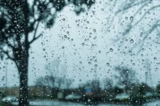 Έκτακτο δελτίο επιδείνωσης καιρού με βροχές και καταιγίδες – Πότε ξεκινά η κακοκαιρία