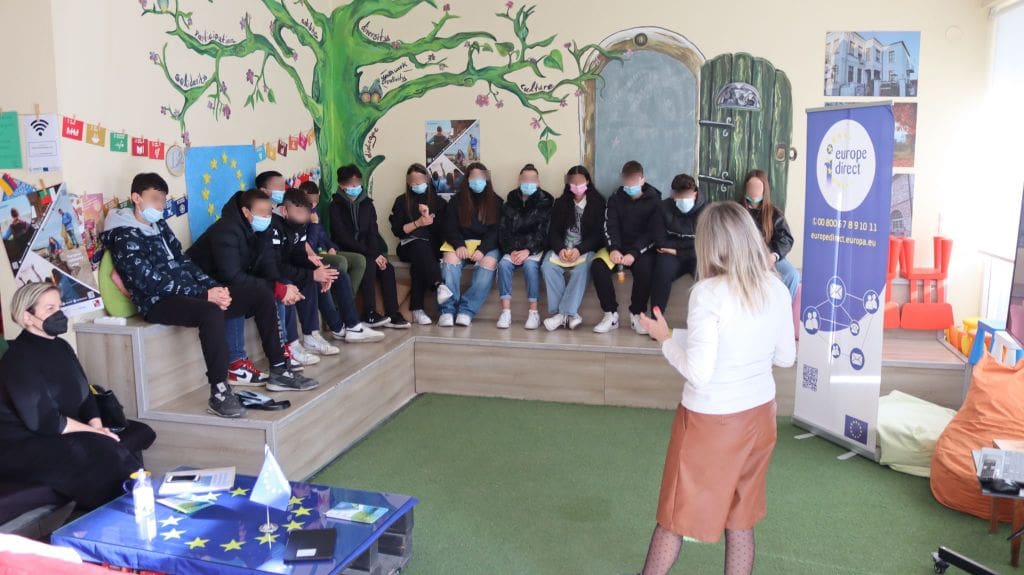 Eordaialive.com - Τα Νέα της Πτολεμαΐδας, Εορδαίας, Κοζάνης Εκπαιδευτική επίσκεψη της Γ’ τάξης του Γυμνασίου Μελίτης στο Europe Direct Δυτικής Μακεδονίας