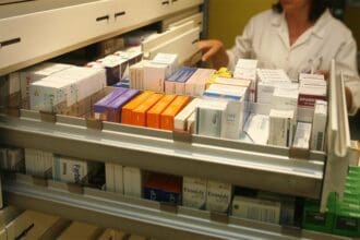 Γιατροί: Ποια αλλαγή προτείνουν στις συνταγές φαρμάκων