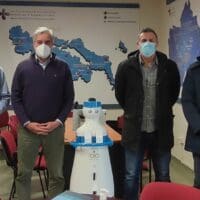 Λάρισα: Ρομπότ «φροντίζει» ηλικιωμένους – Πρωτοποριακό έργο υλοποιεί η 5η Υγιειονομική Περιφέρεια Θεσσαλίας (photo)