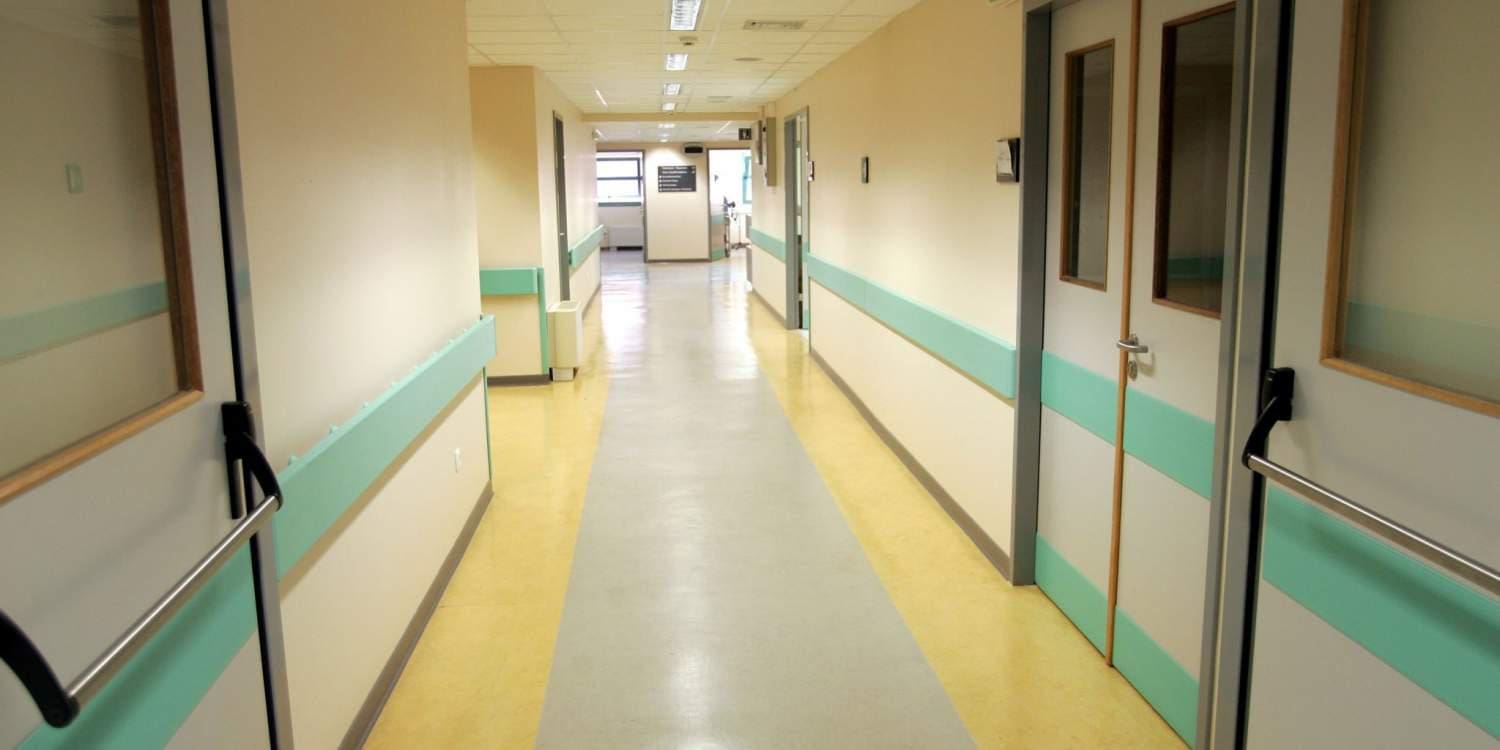 Νοσοκομεία: Ερχεται το «βραχιολάκι» για όλους τους νοσηλευόμενους ασθενείς – Τι προβλέπει εγκύκλιος