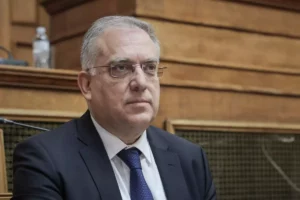 Τ. Θεοδωρικάκος: Καταθέτει μήνυση στον απόστρατο αστυνομικό