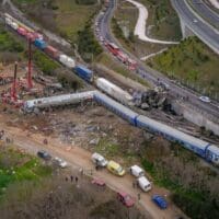Παραιτήθηκαν ο ΓΓ Μεταφορών και ο διευθύνων σύμβουλος του ΟΣΕ μετά την τραγωδία στα Τέμπη