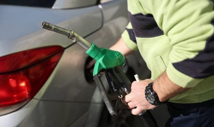 Fuel Pass 3: Ανοιχτό το ενδεχόμενο για νέα επιδότηση καυσίμων – Στα… ύψη η τιμή της βενζίνης