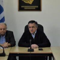 Δεκαεπτά απινιδωτές παρέδωσε σε εκπροσώπους Τοπικών Κοινοτήτων και σχολείων ο Περιφερειάρχης Δυτικής Μακεδονίας Γ. Κασαπίδης