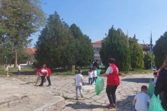 Δράση Εθελοντικού καθαρισμού αύλειων χώρων για την Παγκόσμια Ημέρα Περιβάλλοντος ,από το ΠΤ του Ελληνικού Ερυθρού Σταυρού Πτολεμαΐδας. (βίντεο-φωτο)