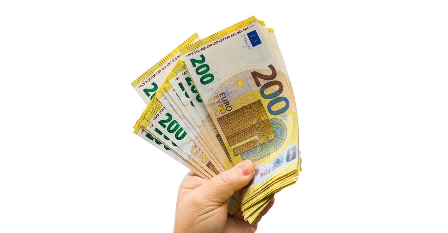 Επίδομα ύψους 400 ευρώ από ΔΥΠΑ: Παρατείνεται η προθεσμία έναρξης υλοποίησης των τμημάτων κατάρτισης