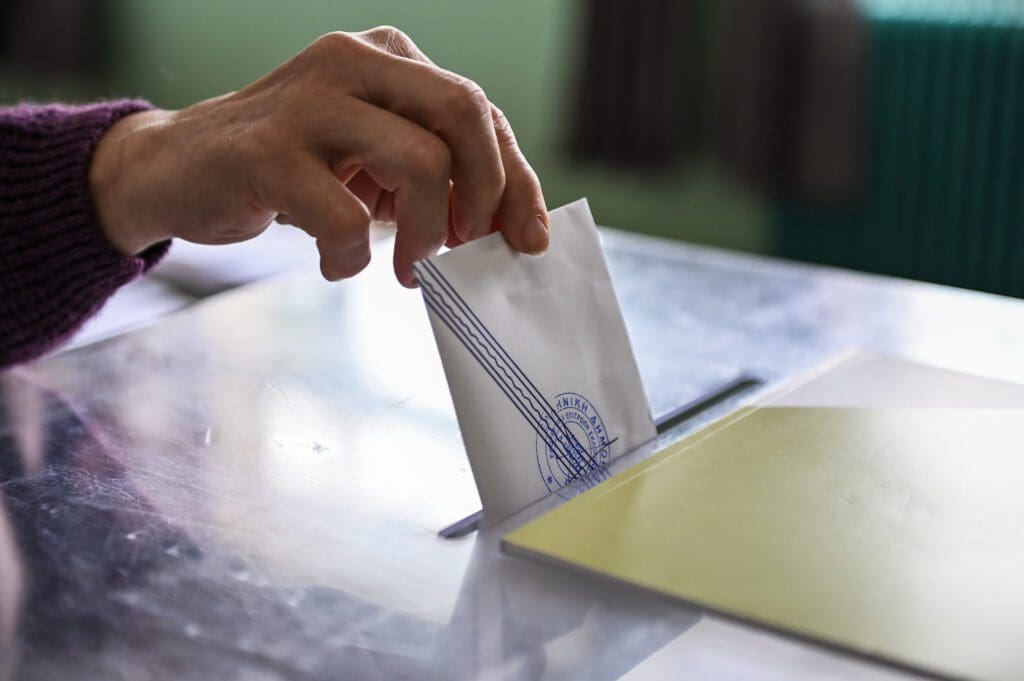 Αυτοδιοικητικές εκλογές: Ν/σ με διατάξεις για συνδυασμούς, υποψηφίους, έδρες (έγγραφο)