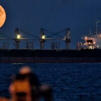 Πανσέληνος του Οξύρρυγχου: Πότε θα απολαύσουμε το μεγαλύτερο φεγγάρι του χρόνου