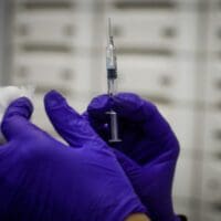 Ξεκινά στην Πτολεμαΐδα ο εμβολιασμός κατά της νόσου Covid-19