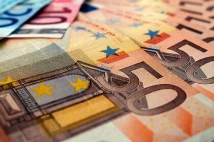 Επανυπολογισμός 50.000 συντάξεων – Ποιοι θα λάβουν αναδρομικά έως 6.500 ευρώ