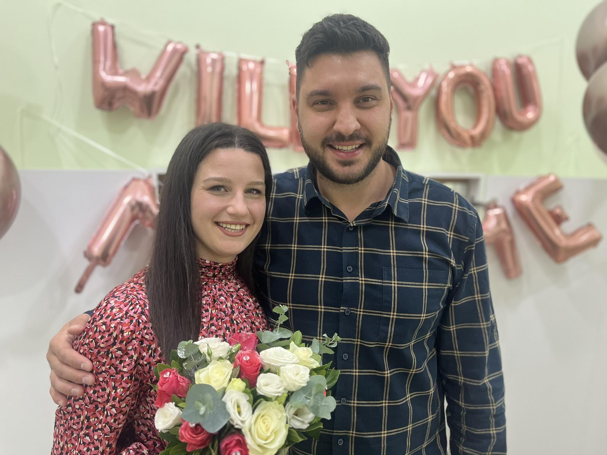 Eordaialive.com - Τα Νέα της Πτολεμαΐδας, Εορδαίας, Κοζάνης Είπε το "ναι"- Πρόταση γάμου στην Πτολεμαΐδα ! (βίντεο - φωτογραφίες)