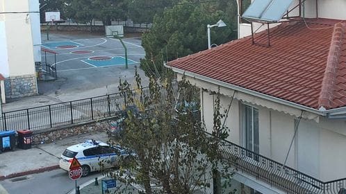 Eordaialive.com - Τα Νέα της Πτολεμαΐδας, Εορδαίας, Κοζάνης Πτολεμαΐδα - Συμβαίνει ΤΩΡΑ : Εκκωφαντικός θόρυβος στο πέτρινο σχολείο